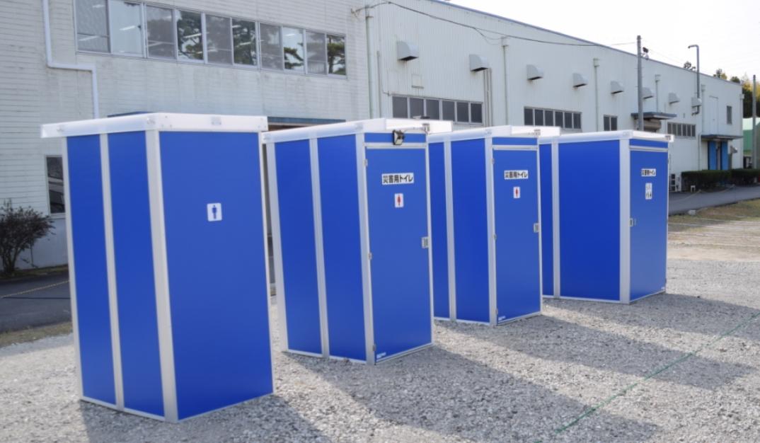 トイレ建屋クイックハウス